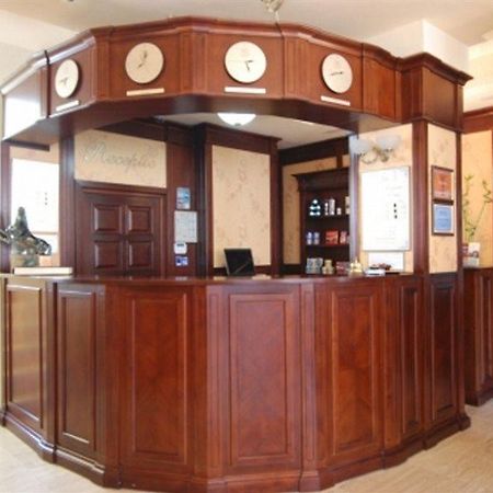Grand Hotel Perla Ciucasului Tarlungeni Ngoại thất bức ảnh