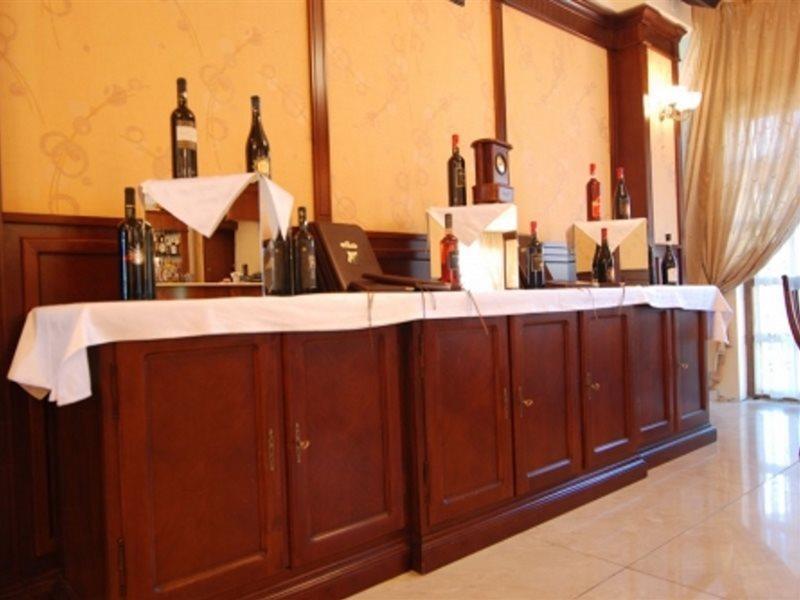 Grand Hotel Perla Ciucasului Tarlungeni Ngoại thất bức ảnh